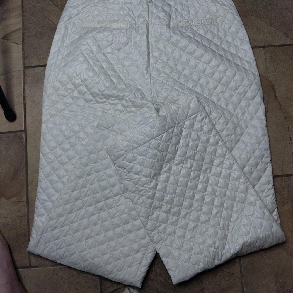 Royalty by Maluma Women White Quilted Button Front Midi Skirt Size 12 NEW